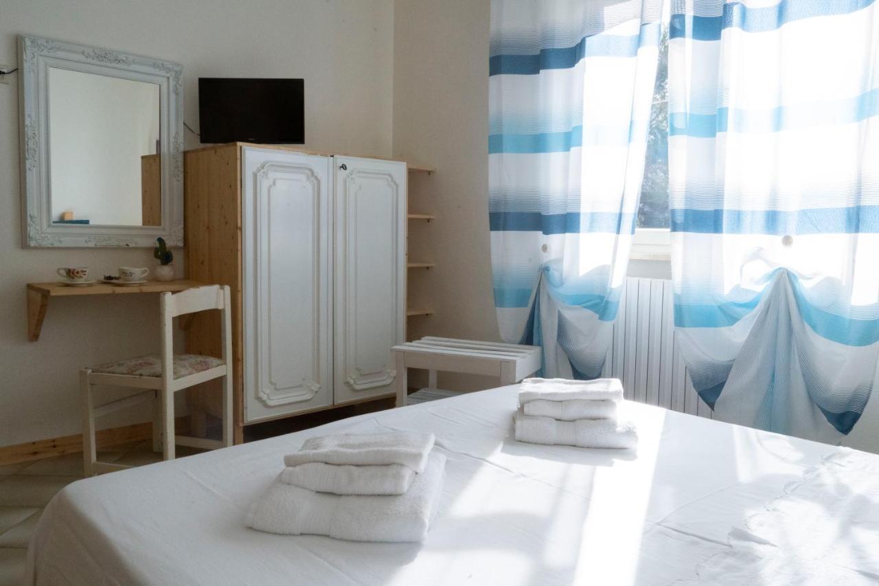 Villa Lina Bed&Breakfast Таранто Экстерьер фото