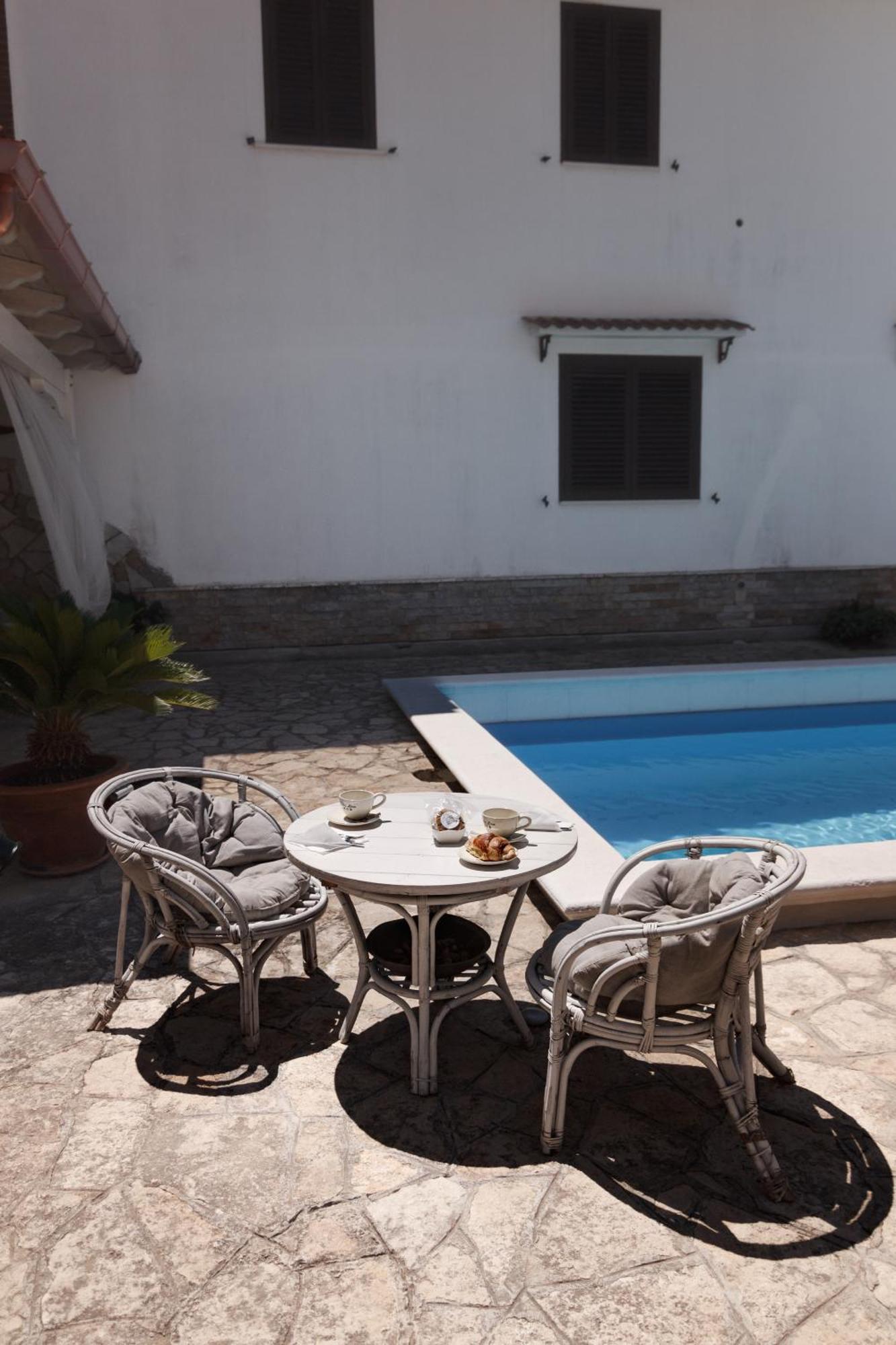 Villa Lina Bed&Breakfast Таранто Экстерьер фото
