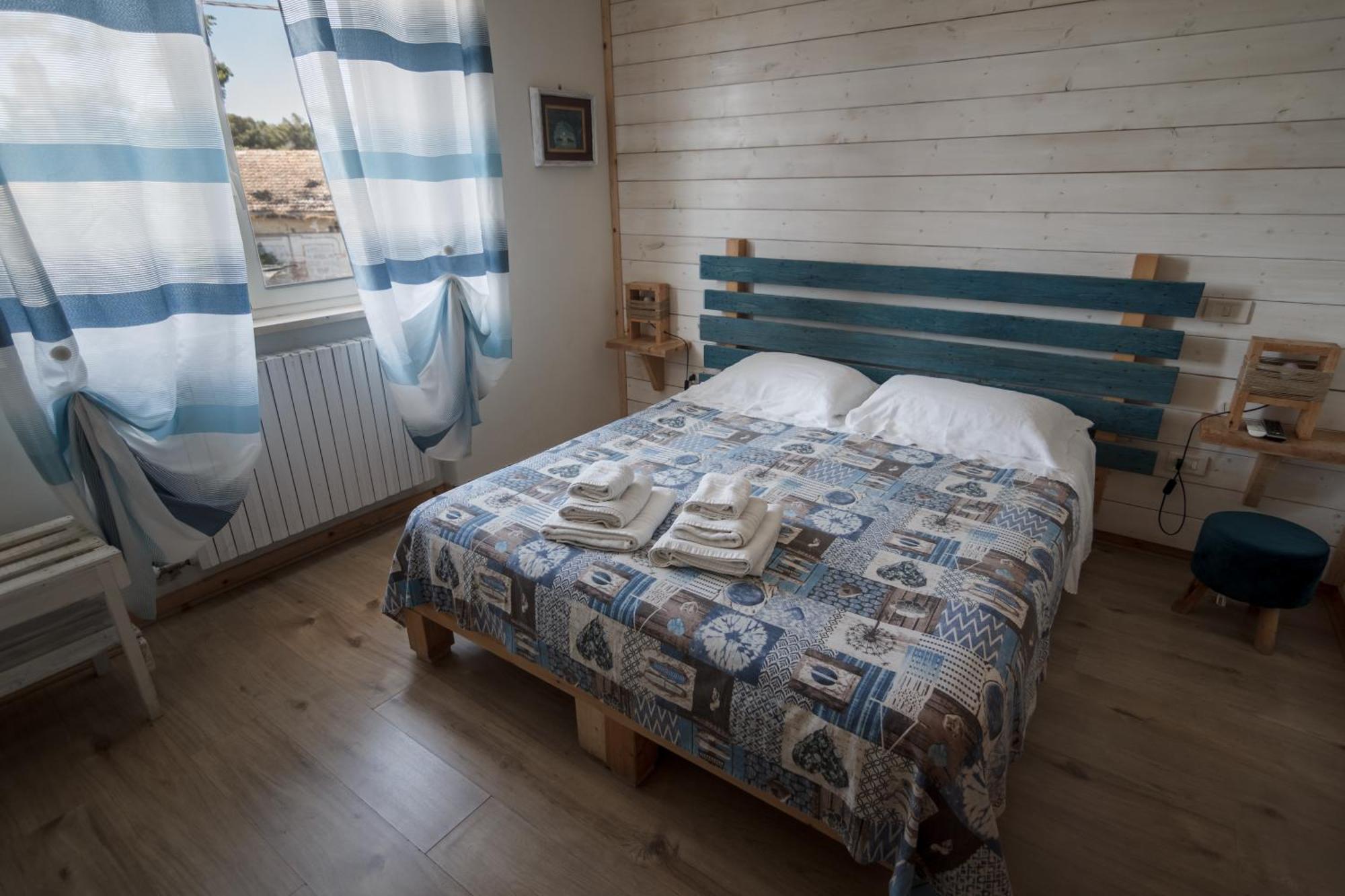 Villa Lina Bed&Breakfast Таранто Экстерьер фото